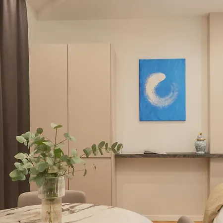 Rezia By Rent Apartment Como