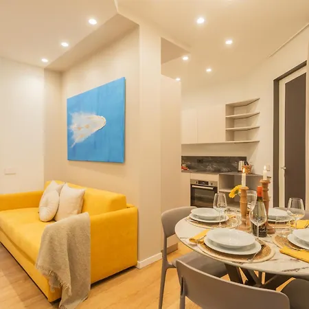 Apartment Rezia By Rent Como