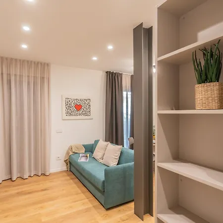 Apartment Rezia By Rent Como