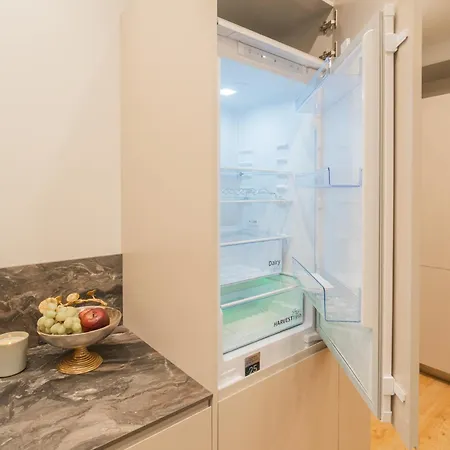 Apartment Rezia By Rent *